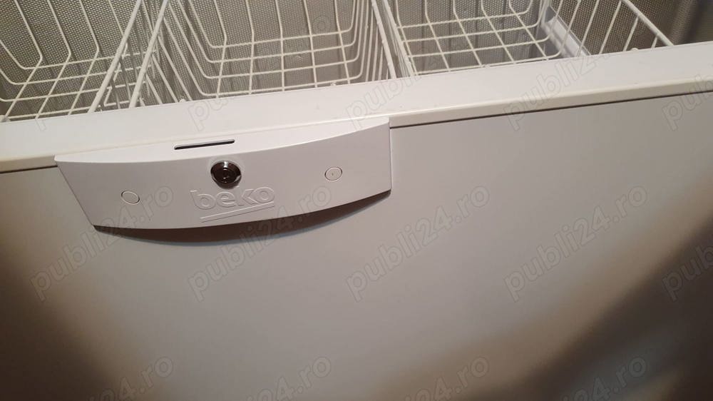 Lada frigorifica Beko HS23753 ClasaA++, 369Lit., perete triplu