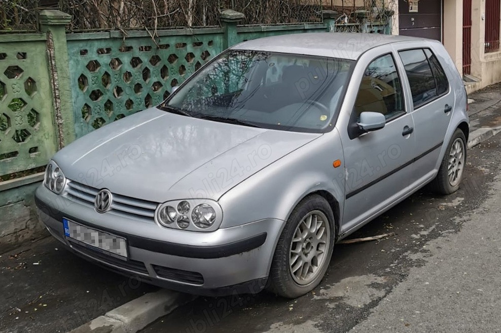  Vând VW Golf (1999) pentru rabla sau piese
