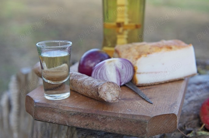 Palinca de prune zona Maramureș 