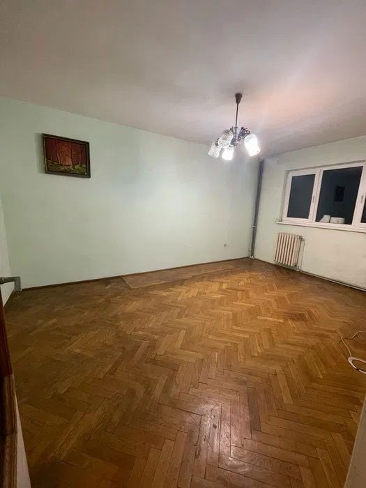 7 Noiembrie - Vanzare apartament 3 camere - B-dul 22 Decembrie 1989