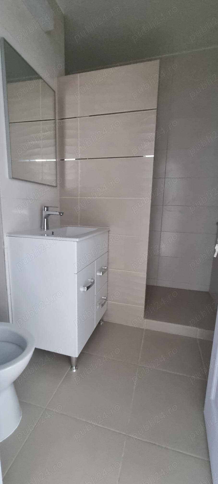 Apartament 3 camere decomandat, Piata Muncii, stradal, Bld. Decebal 