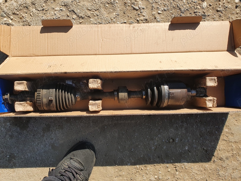 Vand planetara fata stanga IX 35