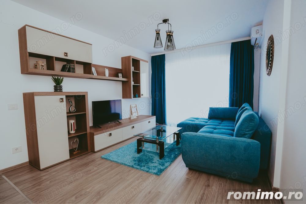 2 Camere la metrou Universitate 