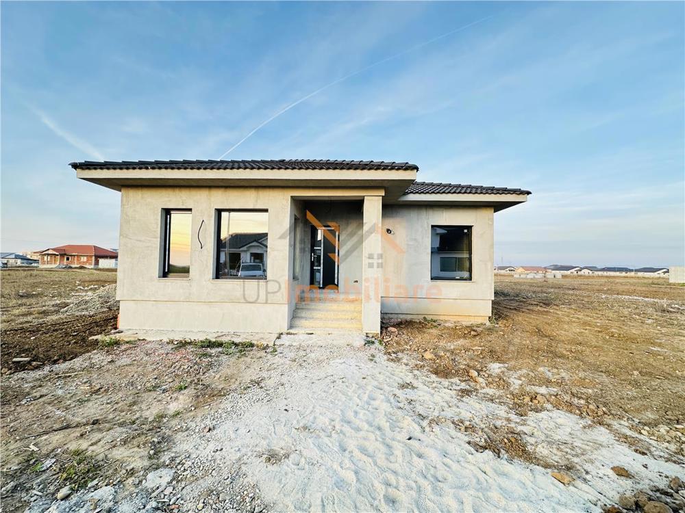 CASA PLAN PARTER, TEREN 500 MP, ZONA SANTANDREI, STRADA CARPATI