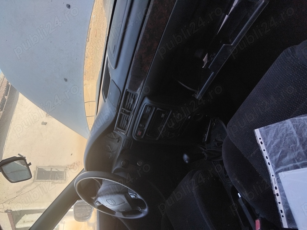 Dezmembrez honda civic.aerodeck  Dezmembrez honda civic.aerodeck