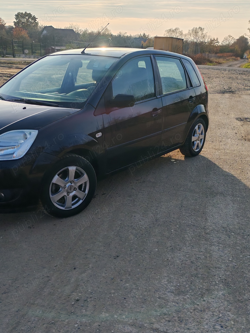 Vand ford fiesta 1.6 diesel  Vand ford fiesta 1.6 diesel