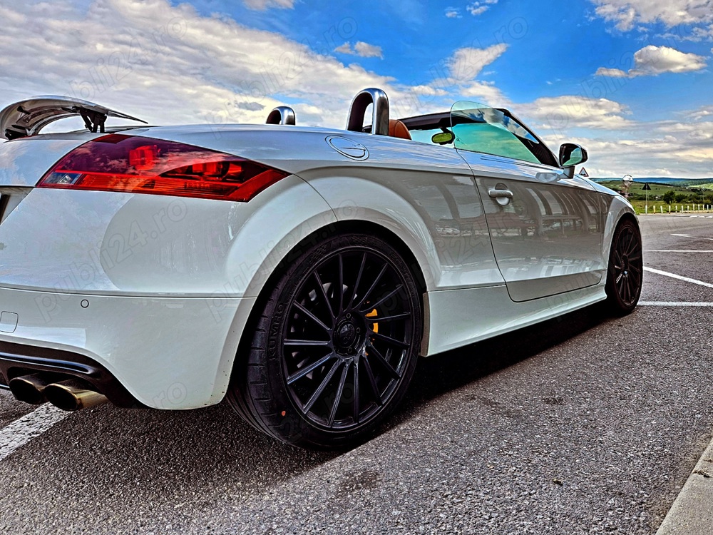 Audi TTS 2010 Cabrio Quattro S-tronic