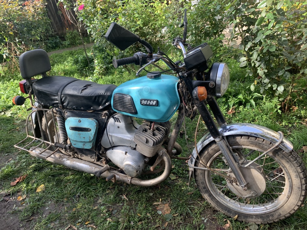 Motocicletă IJ Jupiter 4, cu atas