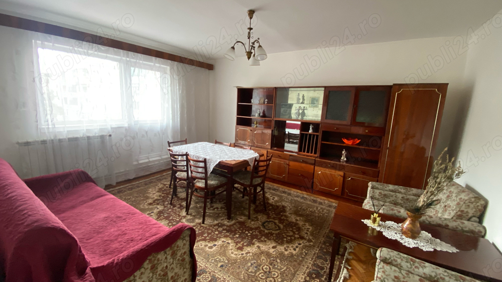 vand apartament  4 camere cu centrala proprie