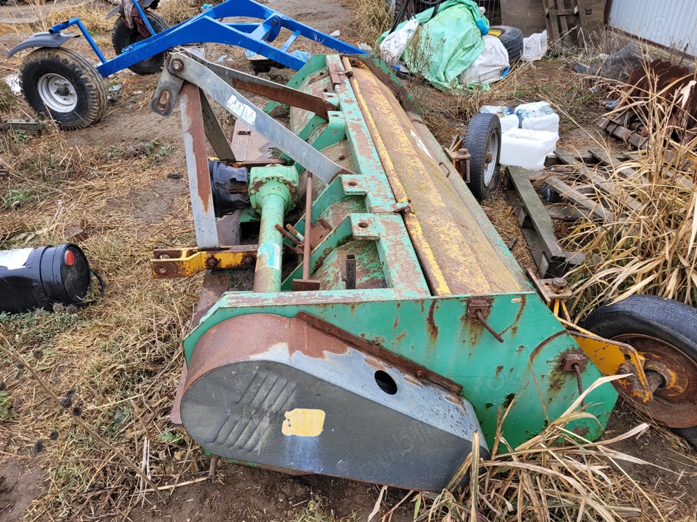 utilaje, instalatie tratat seminte, plug, tocatoare