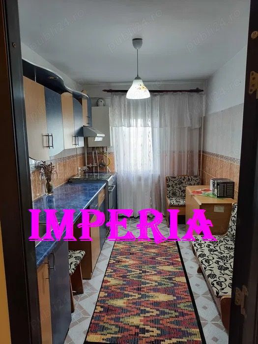 Apartament cu 3 camere, strada Al.Grivita -Scoala 8