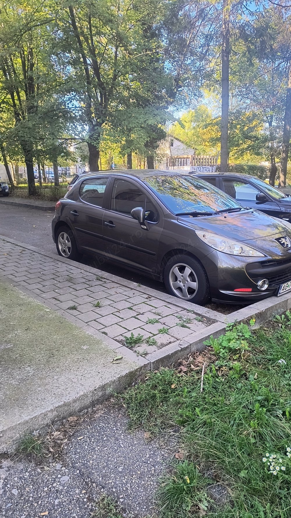 Vând Peugeot 207 an fabricație 2010 pret 125000 lei