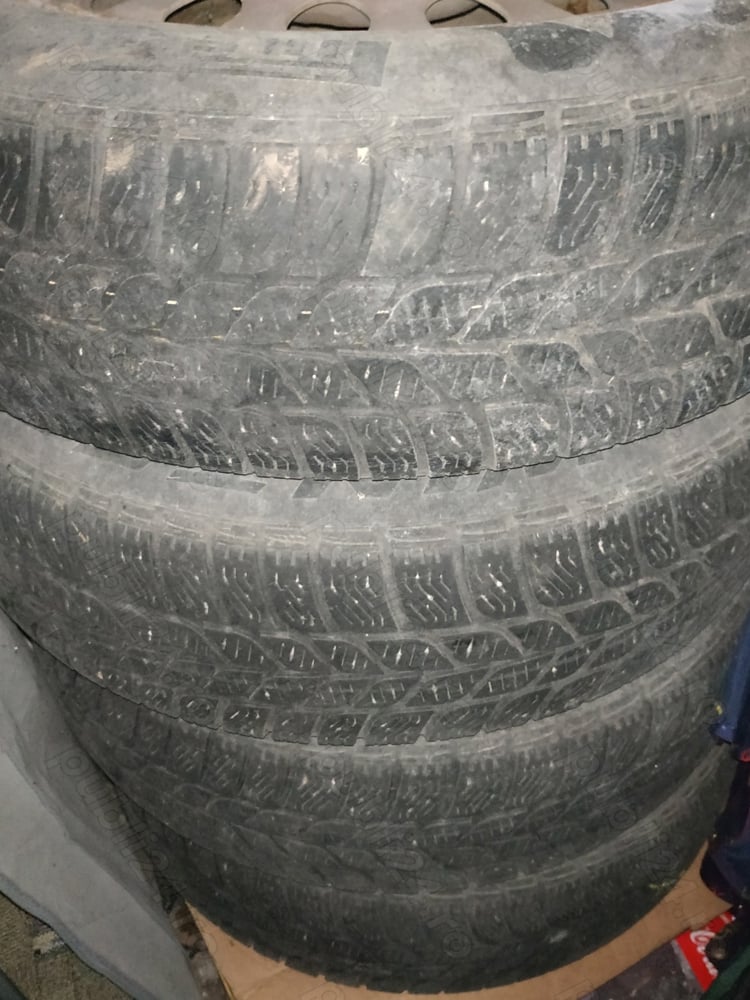 vand cauciuc second hand