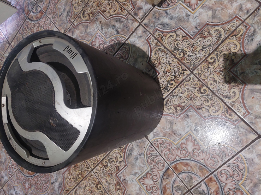 subwoofer mașină 