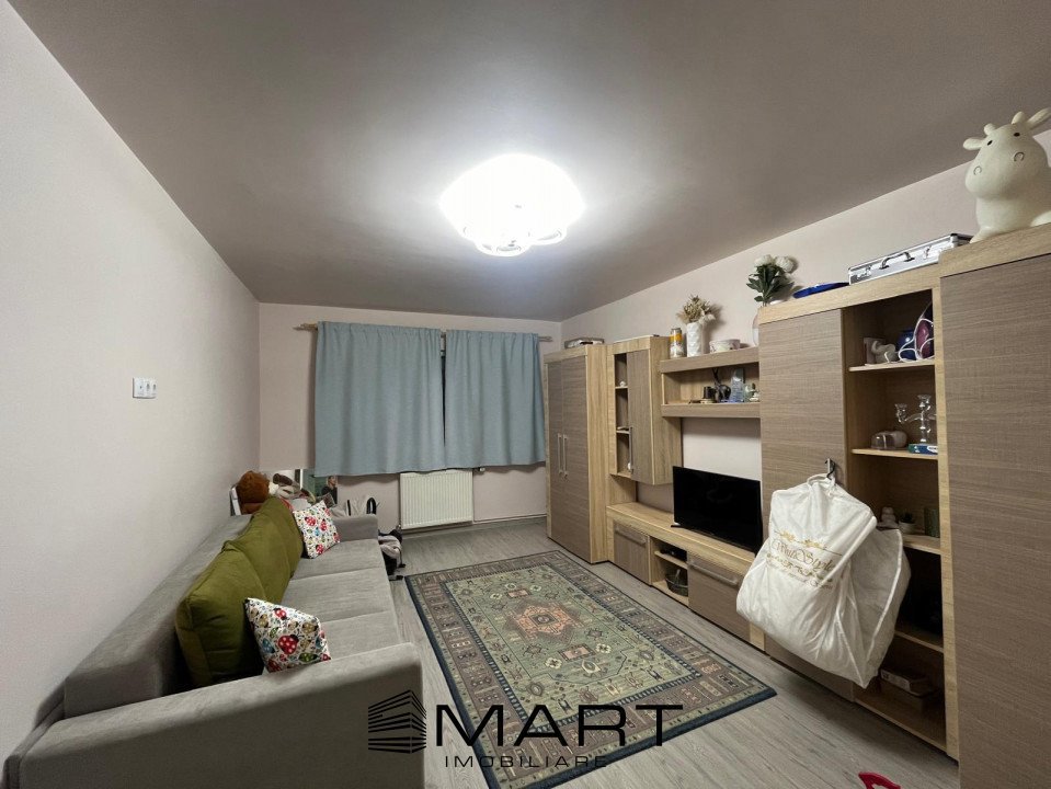 Apartament 2 camere decomandate  etaj 2 Vasile Aaron