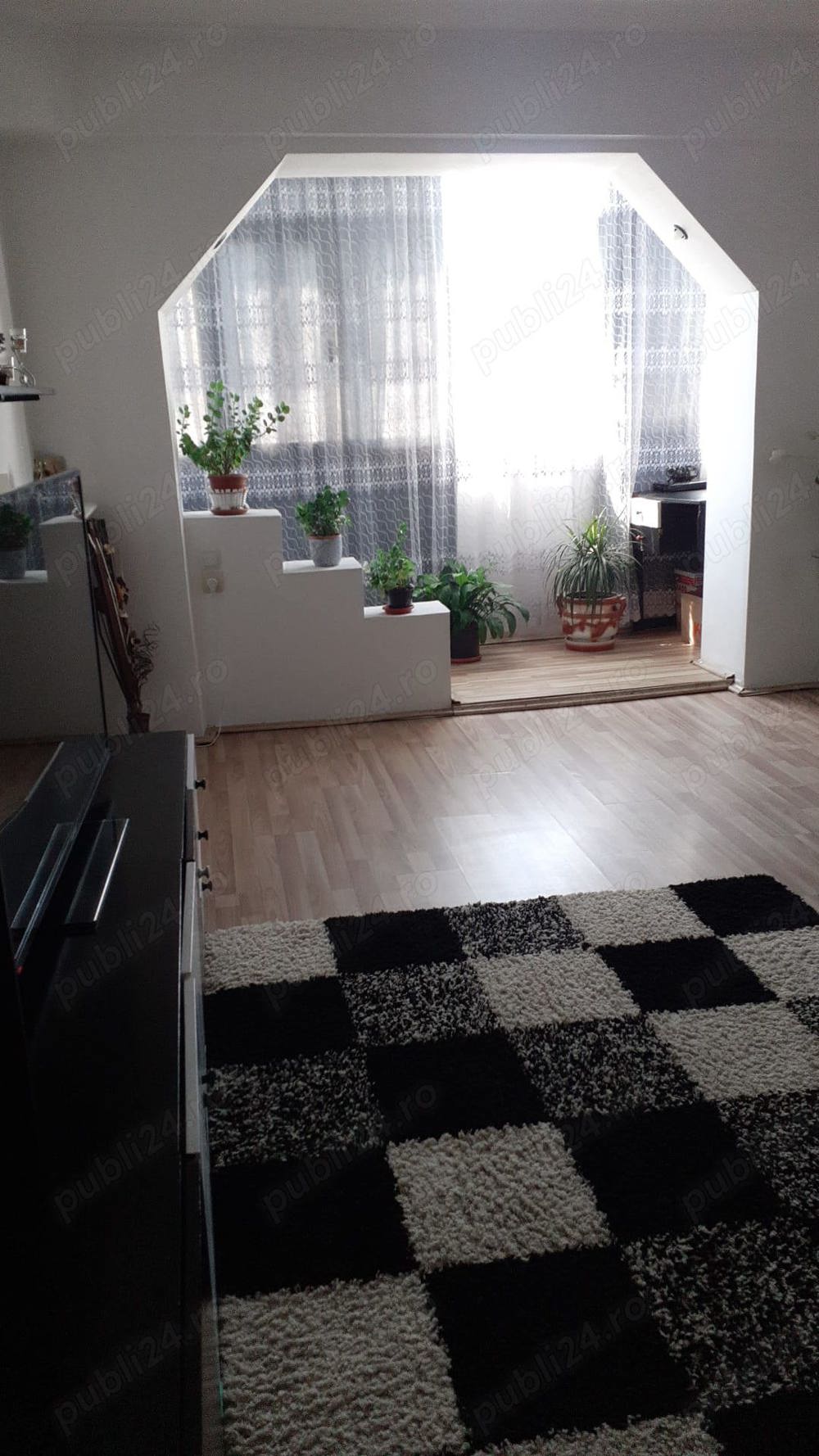 Apartament cu doua camere, confort 1, decomadat in zona Sud