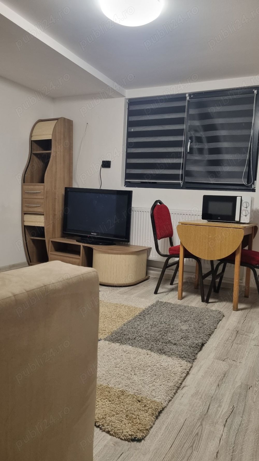 Închiriez apartament mobilat la casa în centrul Craiovei