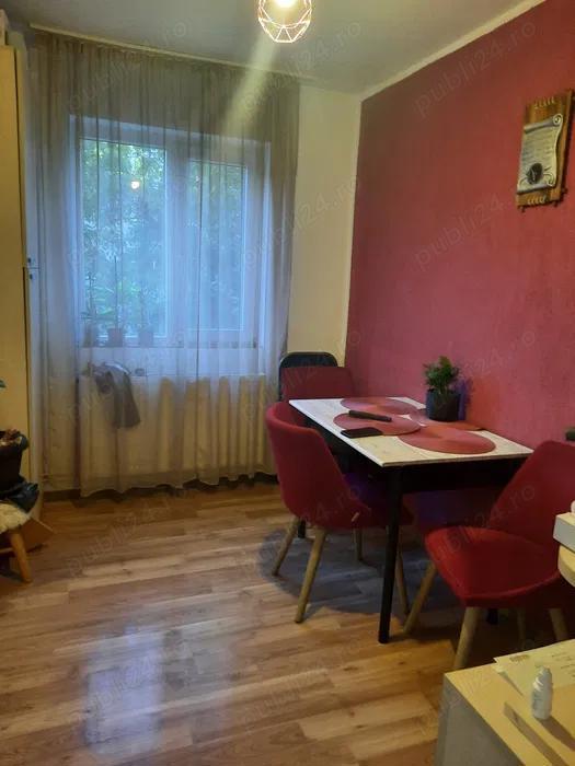 Apartament cu 4 camere în zona Circumvalatiunii-Dacia