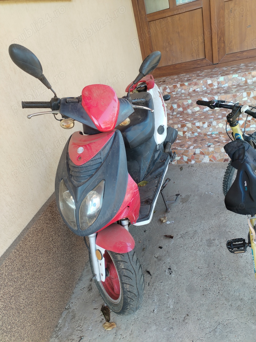 Vând scuter piaggio Hupper Montecarlo 50cc