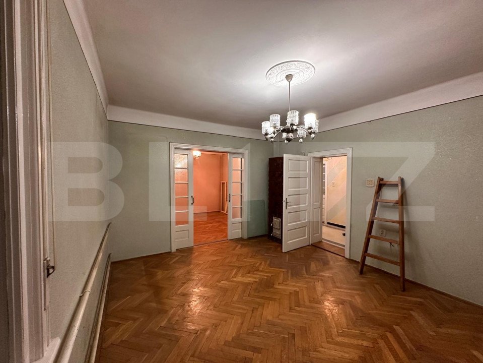 Apartament la casa,Intrare separata, garaj-Ultracentral