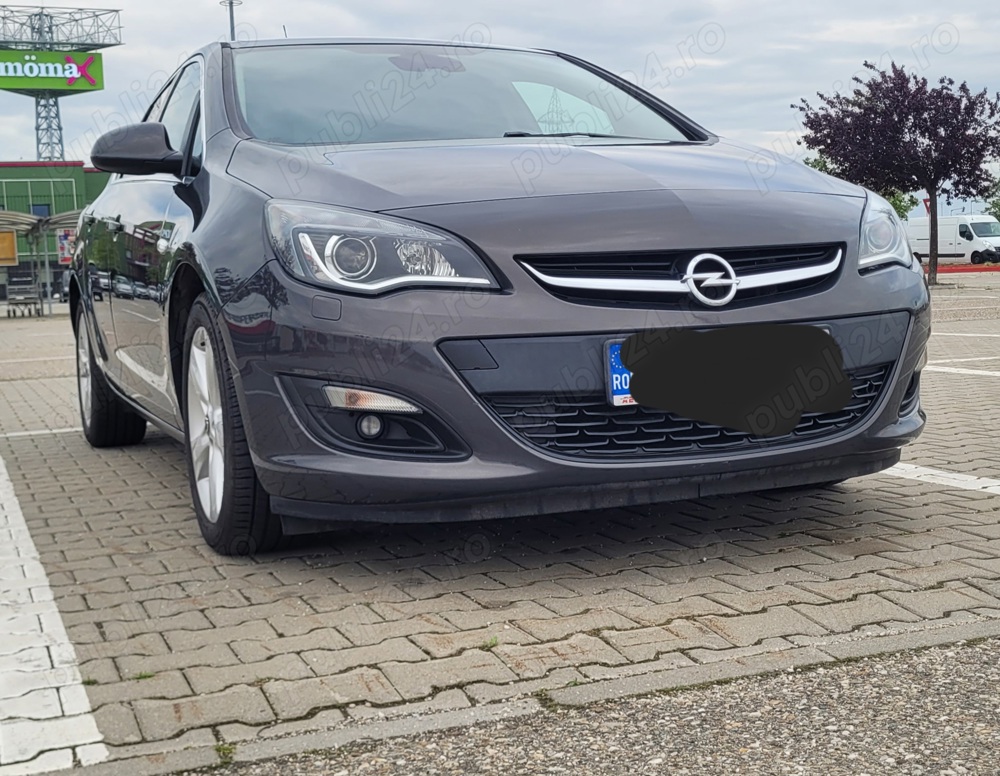 Opel Astra J 1.4 Turbo 140CP Sedan Benzină Euro6, nu break,tourer sau hatchback