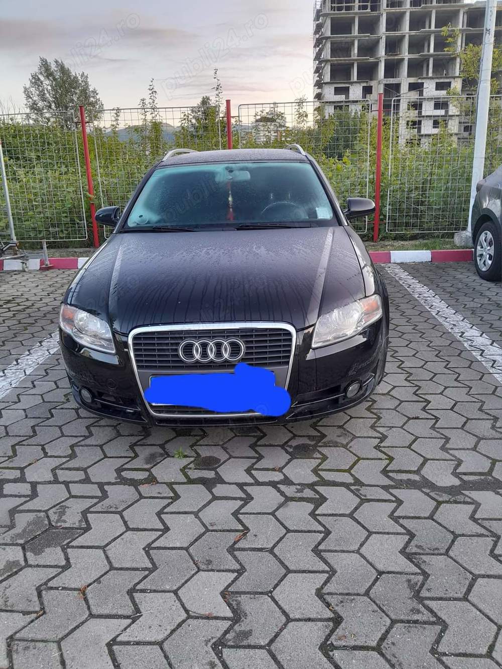 Vând audi A4