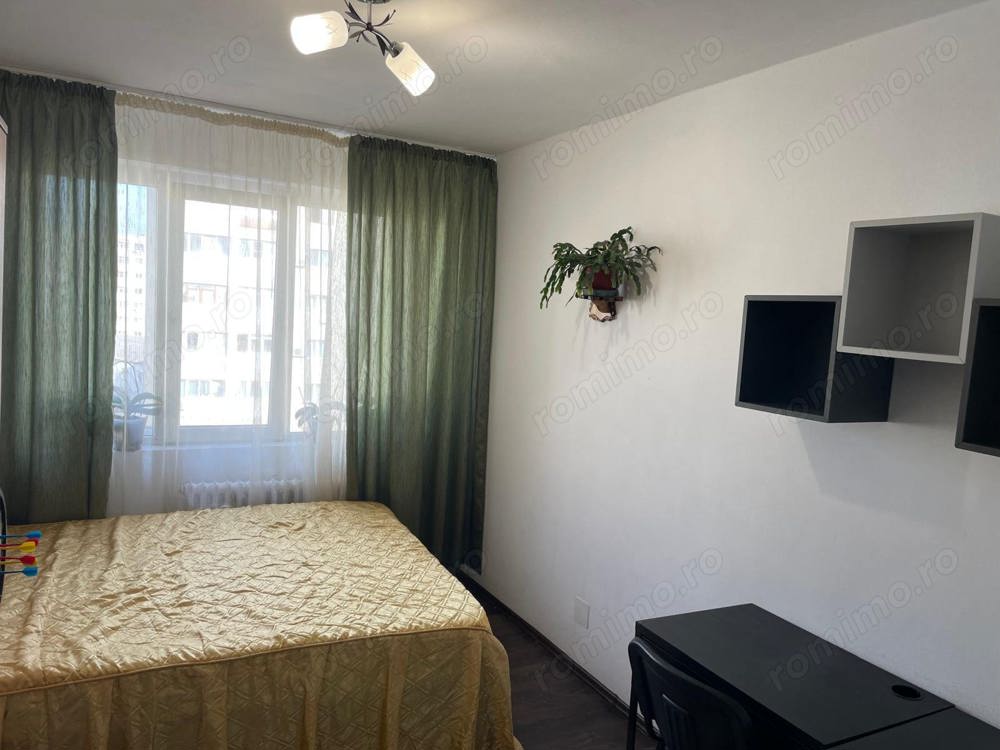 Apartament 2 camere decomandat, Alexandru cel Bun bloc la bulevard