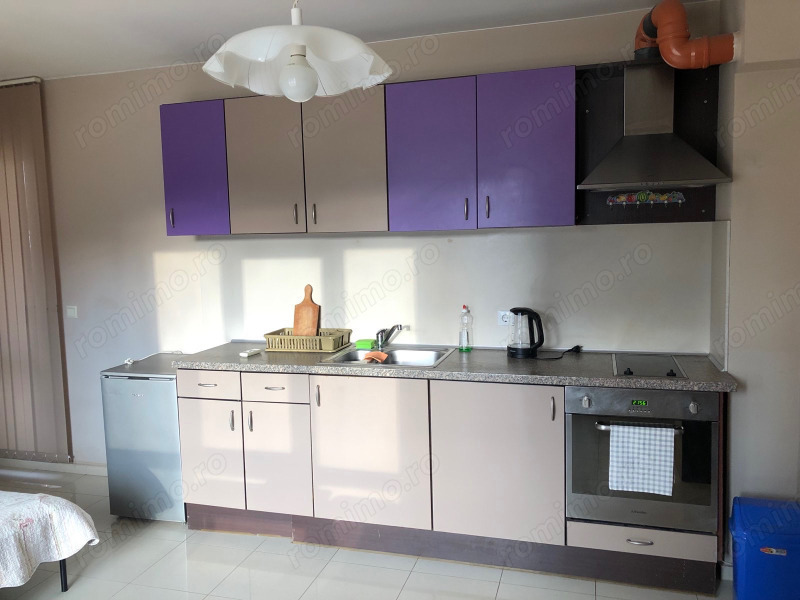 Apartament o camera de vanzare Aradului 