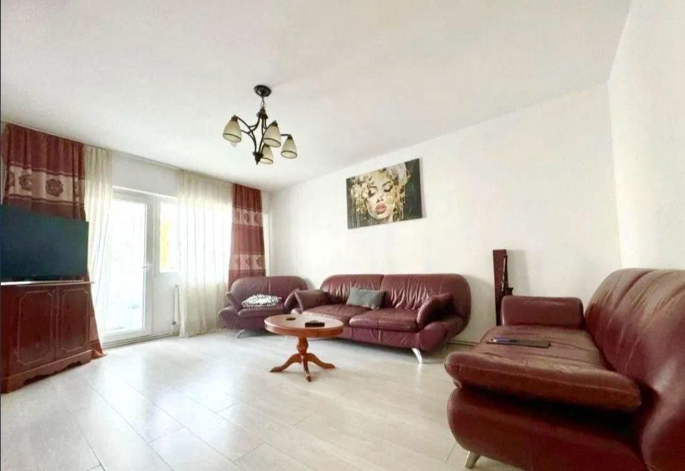 Apartament 5 camere, complet mobilat, Lipovei