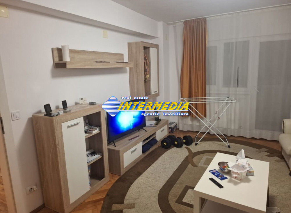 Apartament cu 2 camere de vanzare Alba Iulia zona Cetate- Tolstoi