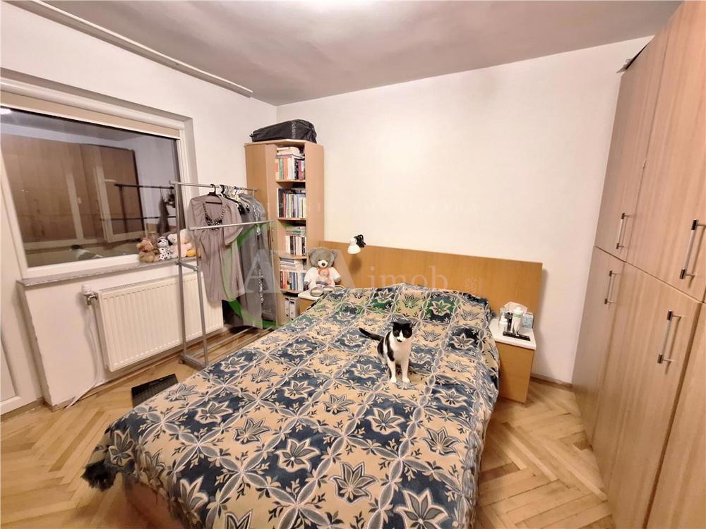 Apartament 3 camere decomandate zona Zimbru