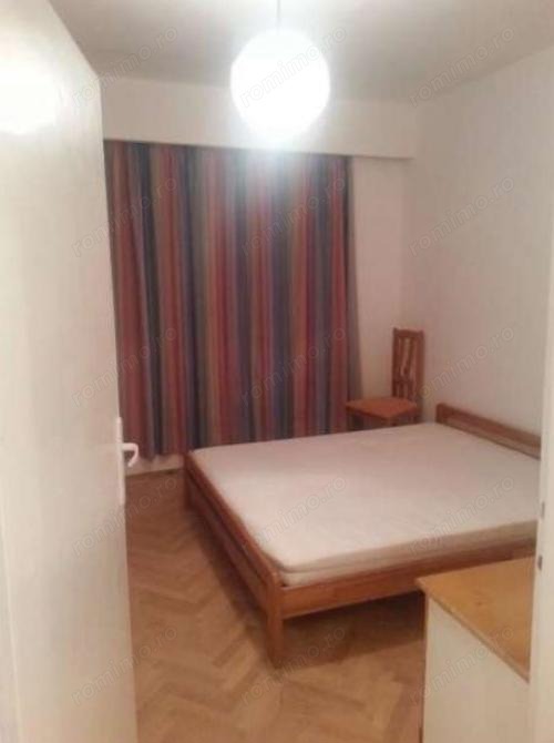 De inchiriat apartament cu  3 camere zona Sagului