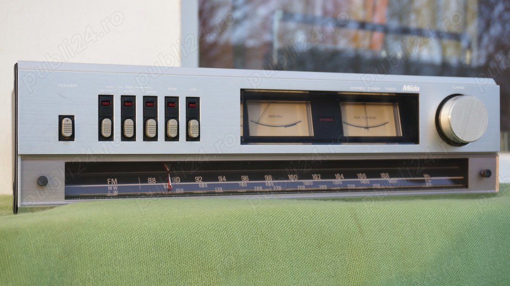 Tuner vintage analog Miida T3000