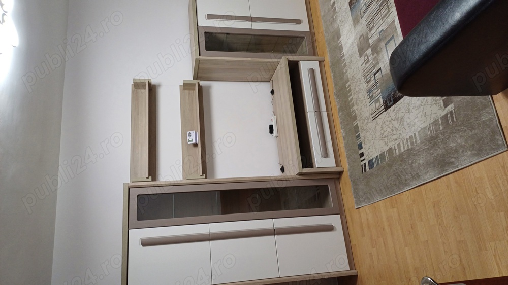 inchiriez apartament cu 2 camere in Brasov, zona Vlahuta