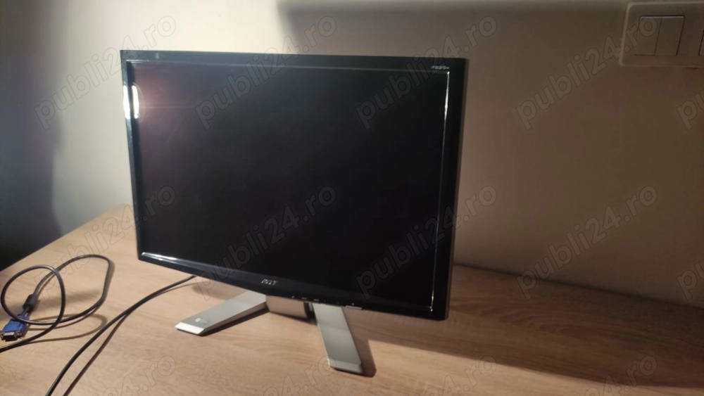 vănd monitor acer