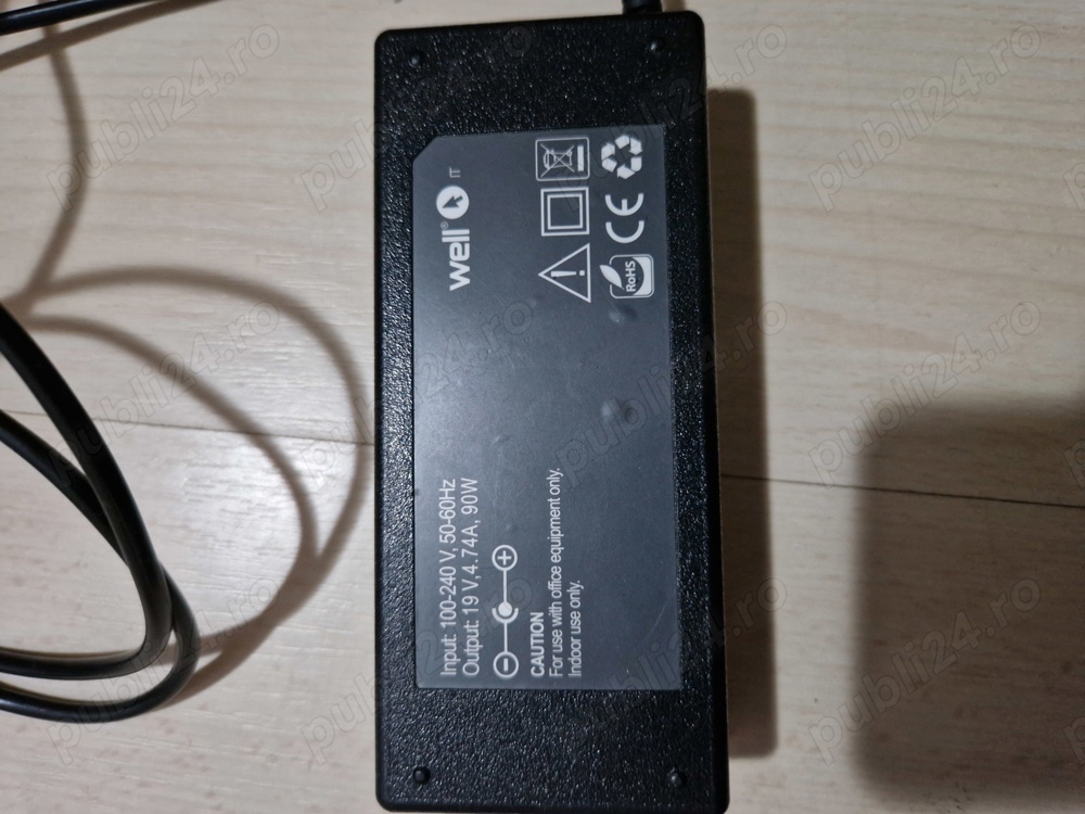 Incarcatar pt laptop Acer alimentator