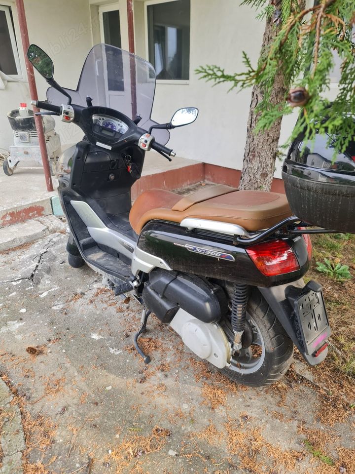 Scuter Yamaha XC 300