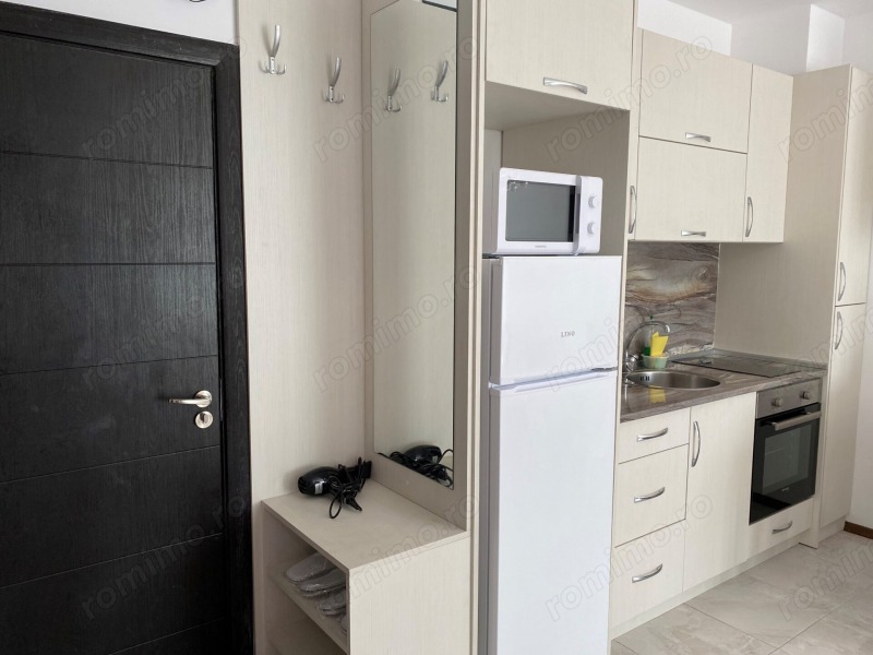 Apartament cu doua camere in zona Dambovita