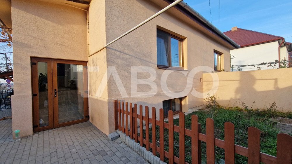 Casa duplex de vanzare Strand 4 camere si 443 mp teren