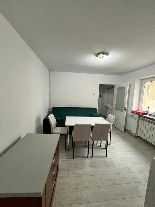 Apartament de inchiriat, zona Hurmuzachi-Radauti