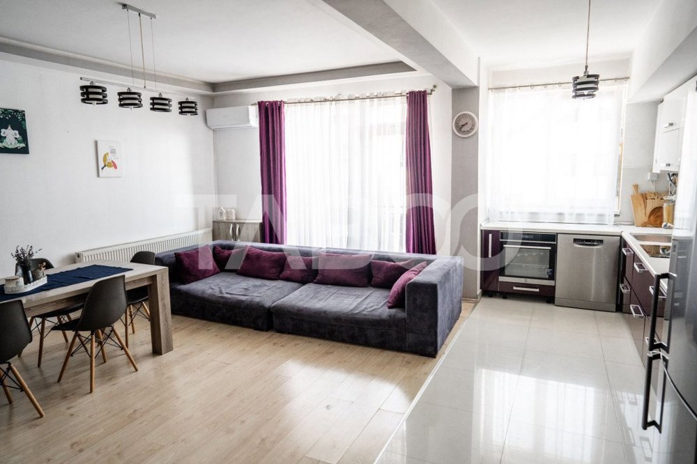 Apartament 3 camere 78 mp ETAJ 1 decomandat Selimbar Sibiu