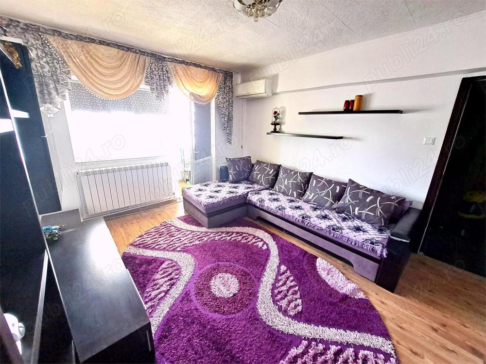 VAND Apartament 3 camere 70 MP