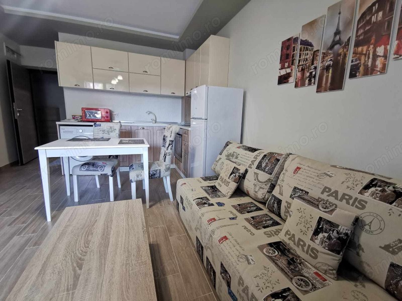 Garsoniera de inchiriat  Zona Traian