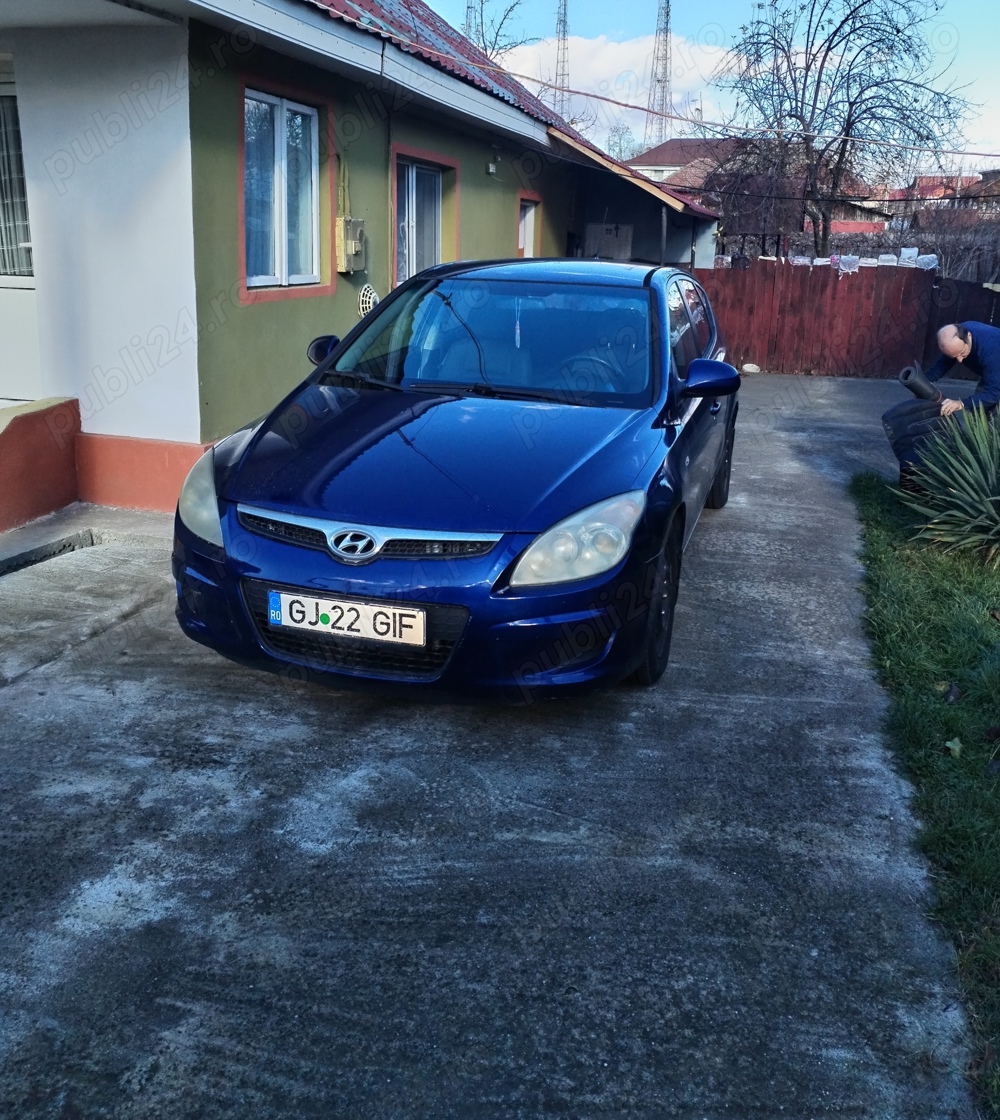 Vând auto Hyundai i30