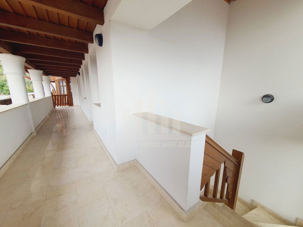 Apartament la vila de inchiriat in Aiud