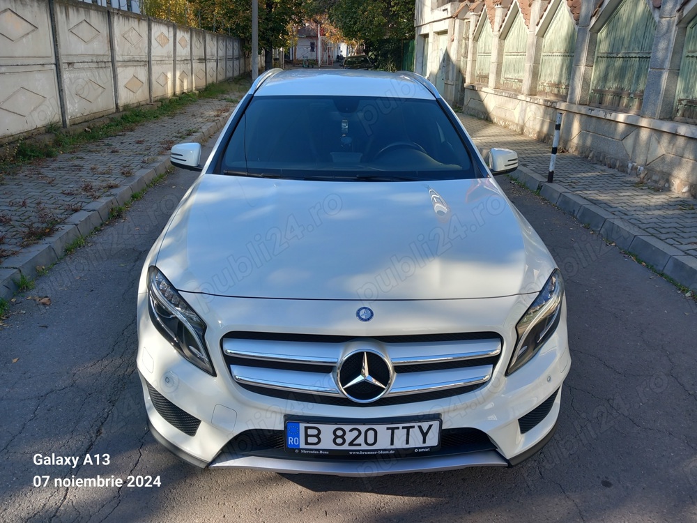 Mercedes-Benz Gla 180 pachet Amg-line