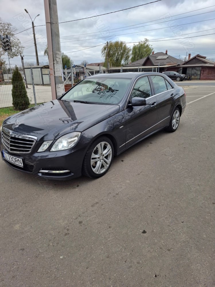 Mercedes W212 E200