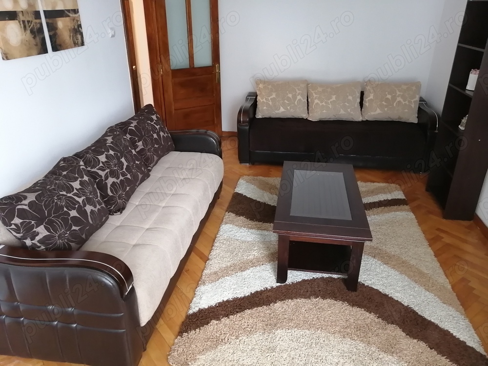 Apartament de închiriat central