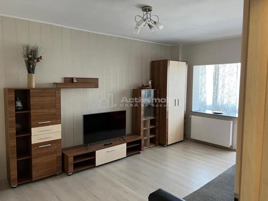 Apartament 2 camere decomandat  Delfinariu