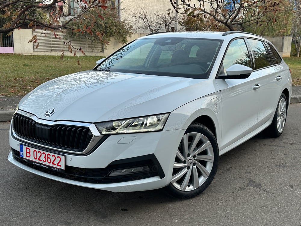 Skoda Octavia 1.4 Tsi Plug in Hybrid 204 Cp Dsg Matrix Cockpit Padele Navi Alb Perlat